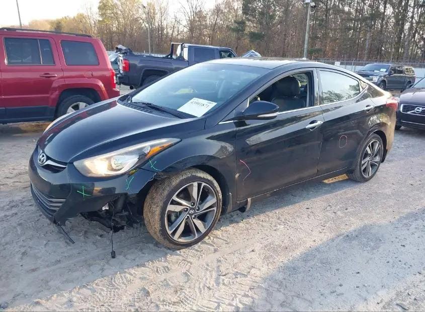 2015 Hyundai Elantra Limited VIN KMHDH4AE5FU261522 – photo 2