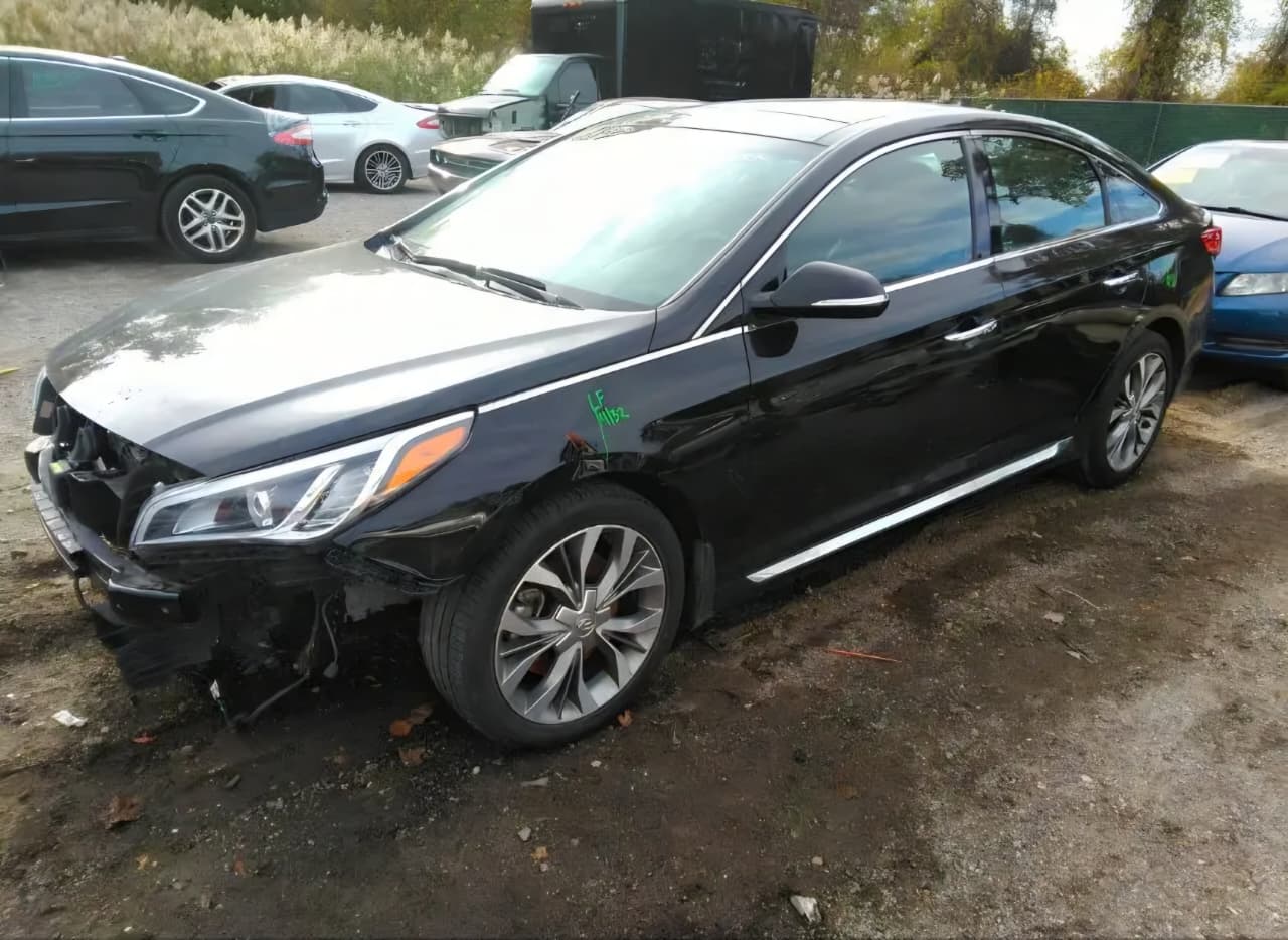 2015 Sport 2.0 T Hyundai Sonata VIN 5NPE34AB6FH070389 – photo 2