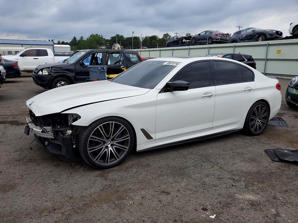2017 BMW 530i xDrive VIN WBAJA7C36HG903947 – photo 1