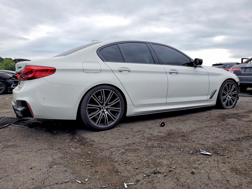 2017 BMW 530i xDrive VIN WBAJA7C36HG903947 – photo 3